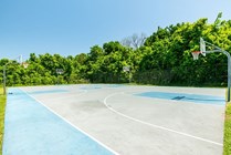 Cabana-Beach-Gainesville-Off-Campus-Apartments-Near-University-of-Florida-Full-Size-Lighted-Basketball-Court