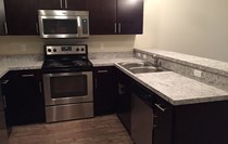 Photo of LynCourt Square Apartments