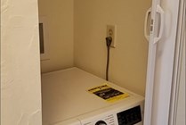 Select units come with the option of a Washer/Dryer in hallway.