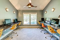 Cabana Beach Gainesville-Off Campus Apartments Near UF-Computer Lab