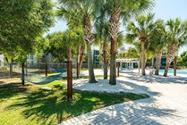 Cabana Beach Gainesville-Off Campus Apartments Near University of Florida-Hammock Garden
