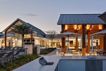 Campus Circle Gainesville - Pool Deck - Outdoor Kitchen Dusk