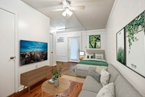 College Manor - Studio (No Built-Ins)