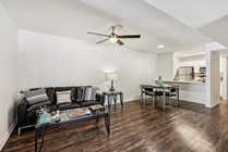 6-web-or-mls-SW 27th St-S1212-006