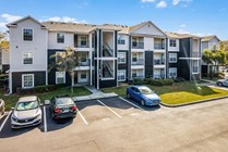 Building-Exterior-01-On20-Gainesville-10