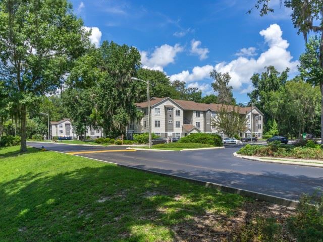 Creatice Apartments On 62Nd Street Gainesville with Simple Decor