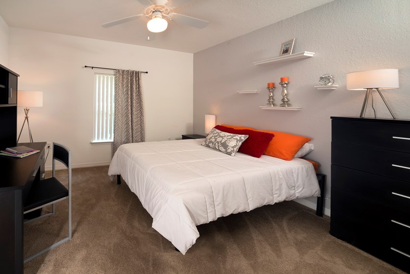 The Crossing Bedroom Private Bedrooms at The Crossing