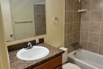 2x1.5 Townhouse  2nd floor full bathroom