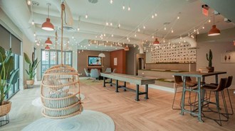 StadiumHouse Apartments